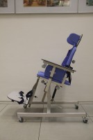 Учебное место учащегося с нарушением ОДА (р. гр. 0,70-0,90 м, столешница из фанеры) - fgospostavki.ru - Апрелевка