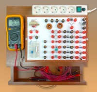 Универсальный стенд для изучения основных законов электричества и электротехники - fgospostavki.ru - Апрелевка