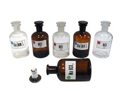 Набор склянок для растворов 250 миллилитров (с притертой пробкой) - fgospostavki.ru - Апрелевка
