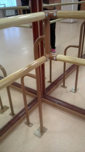 Кронштейн напольный угловой (двухрядный) - fgospostavki.ru - Апрелевка