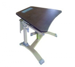 Стол ученический регулируемый трапецевидный с перфорированным экраном на плоскоовальной трубе. (1 элемент) - fgospostavki.ru - Апрелевка