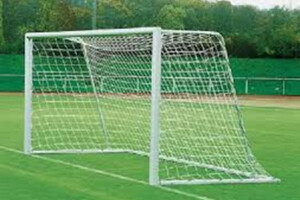 Сетка для футбольных ворот (нить 3 миллиметра, 5Х2Х(1Х1,5) ячейка 100Х100) - fgospostavki.ru - Апрелевка